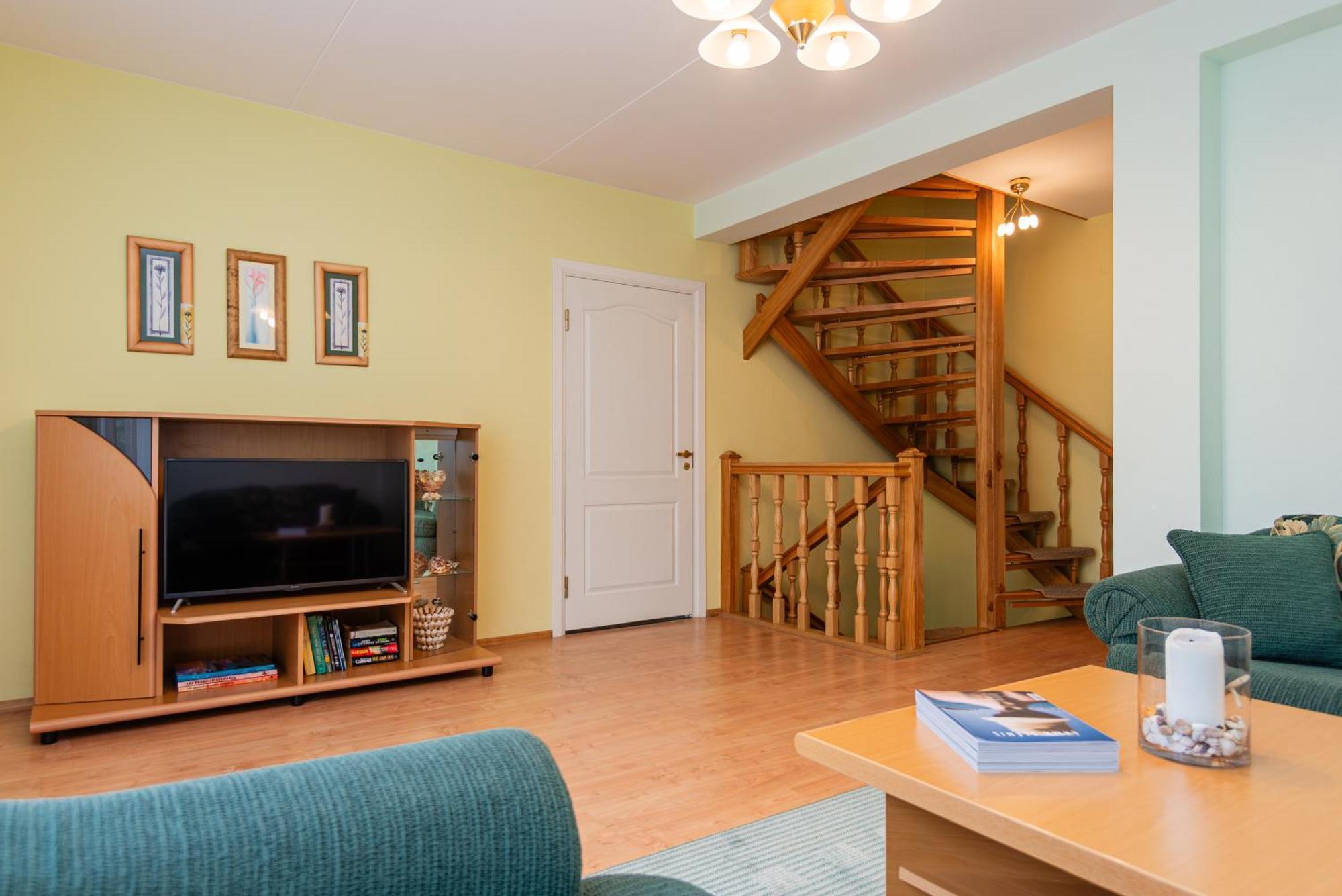 Family Inn Cottage With Terrace Παλάγκα Εξωτερικό φωτογραφία