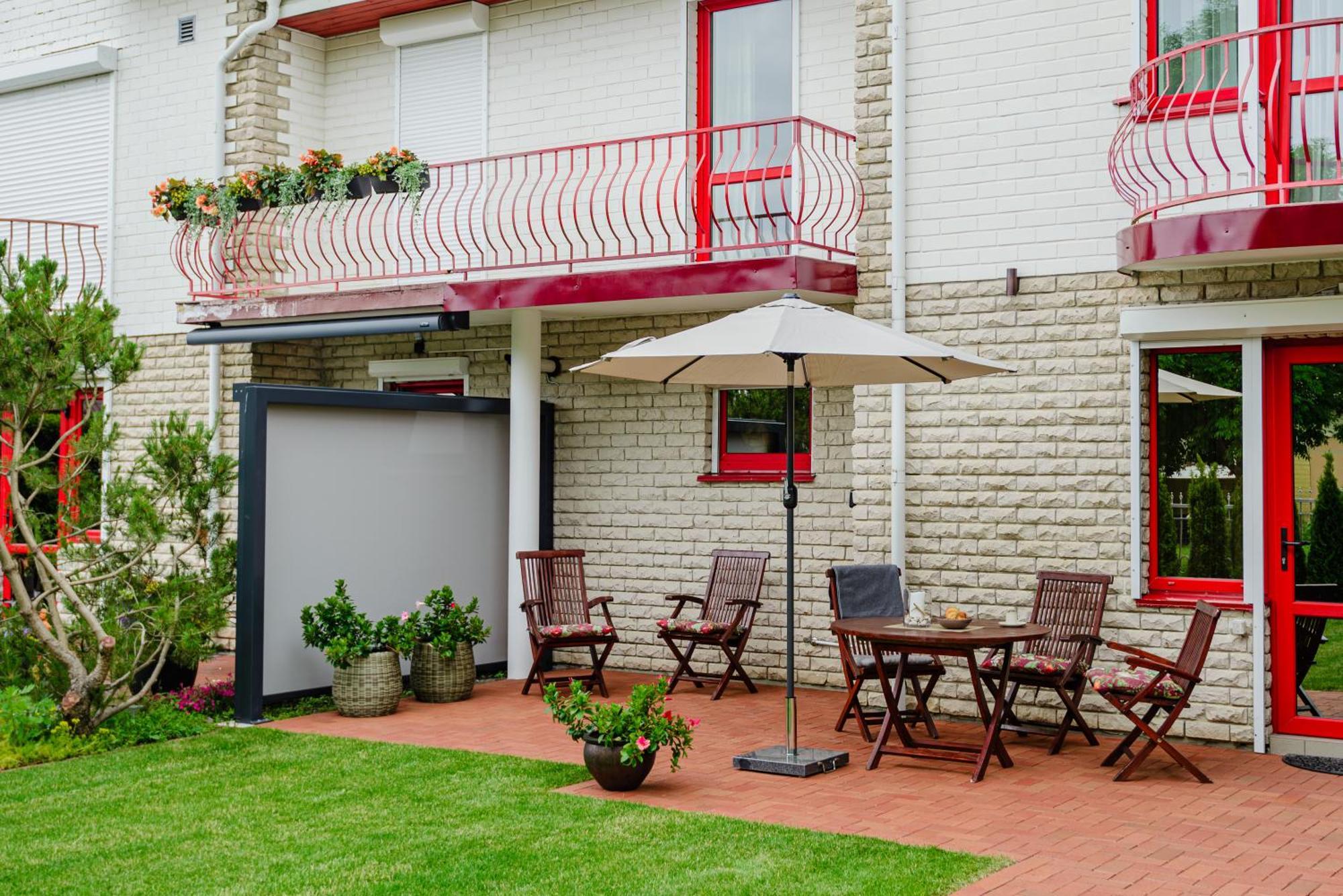 Family Inn Cottage With Terrace Παλάγκα Εξωτερικό φωτογραφία